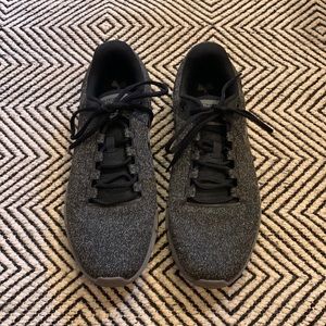 Men’s 12 Under Armour Charged Rogue Running Shoe